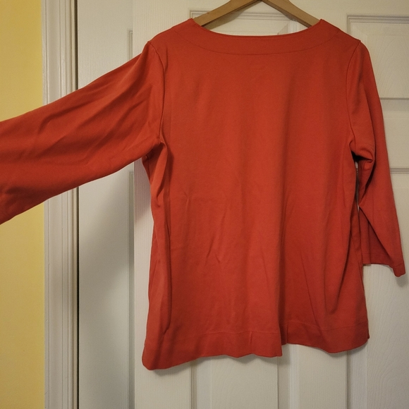 LL Bean Pink V Neck Tee NWOT - Picture 3 of 4